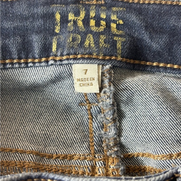 True Craft High Rise Skinny Jeans Slightly Distressed Blue Denim Pants Size 7 - Picture 9 of 15